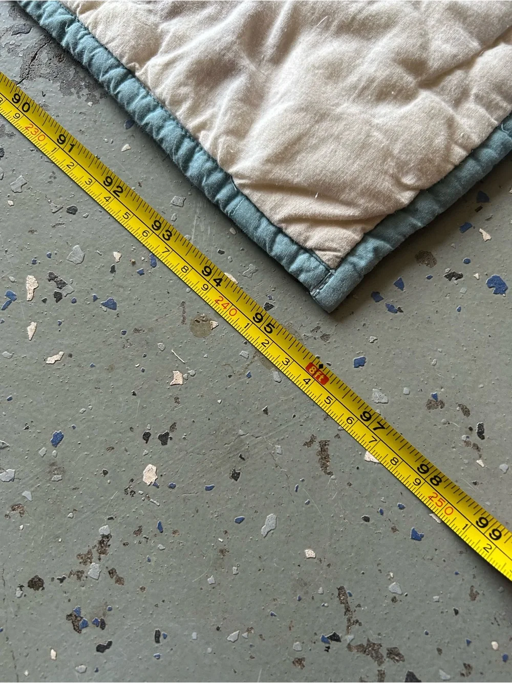 Vintage handmade White Patchwork Double Wedding Ring Quilt with Pastel Accents
